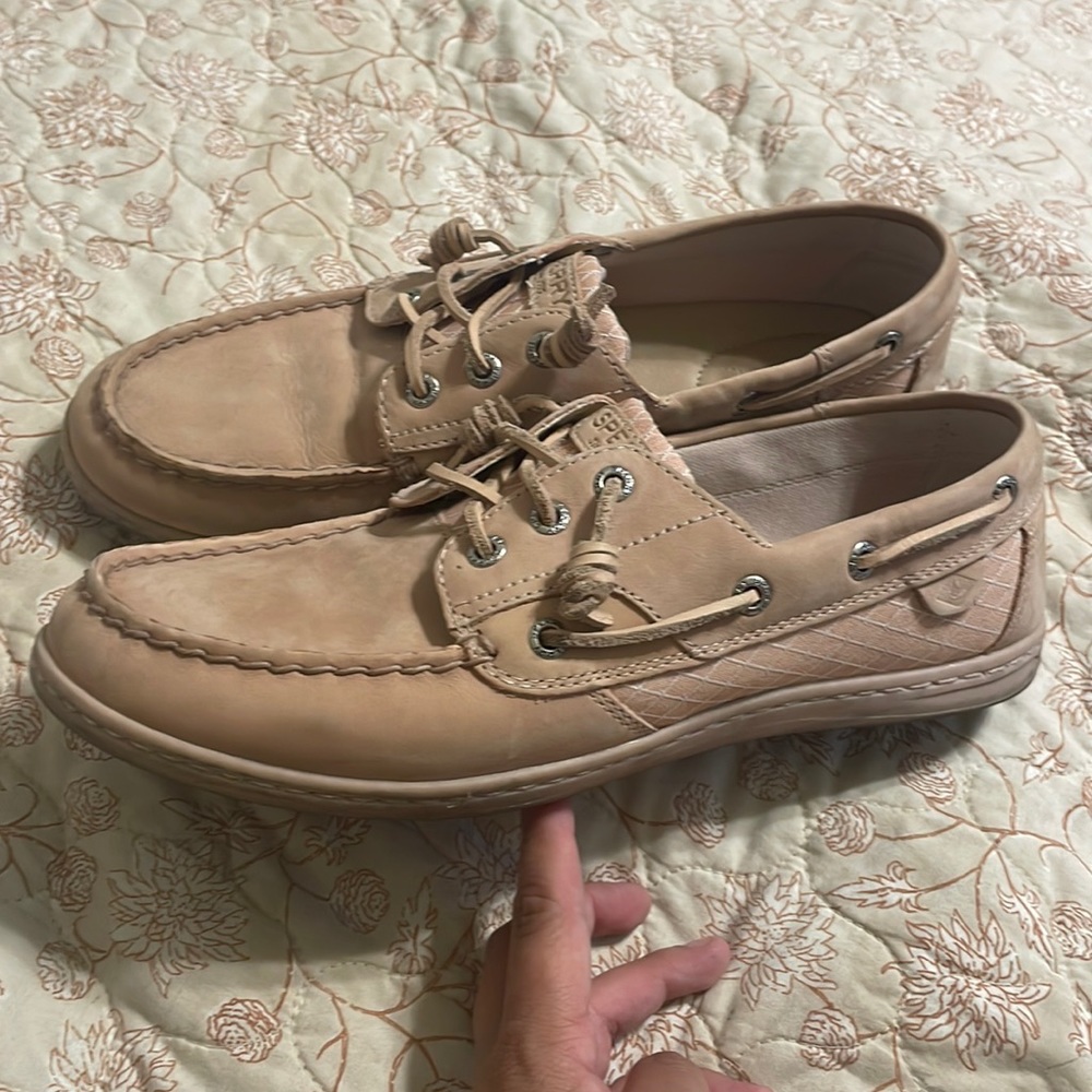 Sperry Womens shoes